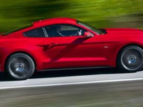 Used 2016 Ford Mustang Premium w/ Equipment Group 201A RWD image 1