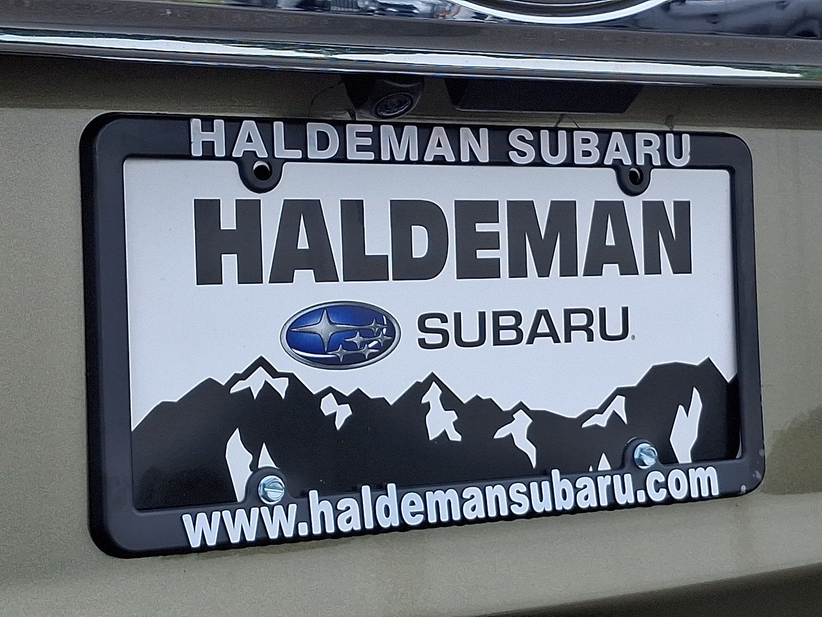 Certified 2025 Subaru Ascent Premium AWD/4WD image 30