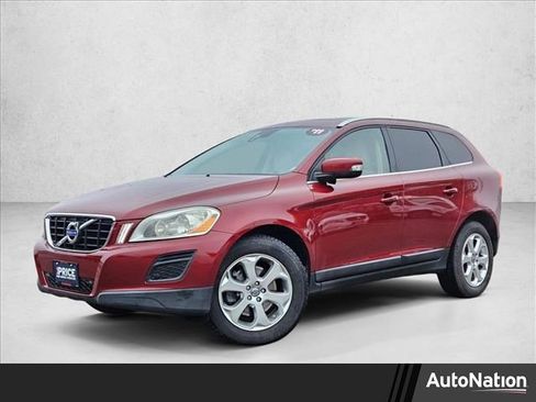 Used 2011 Volvo XC60 3.2 FWD image 1