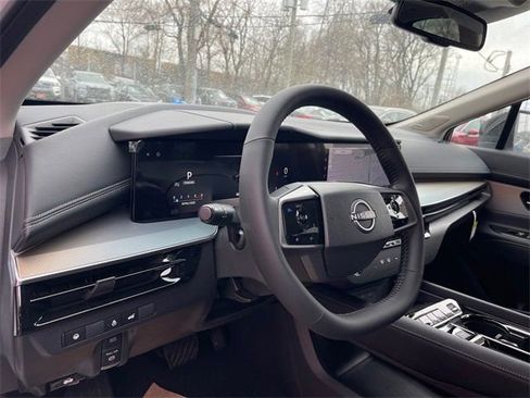 New 2025 Nissan Murano SL image 11