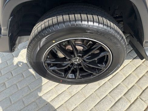 Used 2025 Mercedes-Benz G 550 image 21