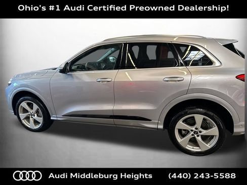 Certified 2025 Audi Q5 Premium Plus AWD/4WD image 3