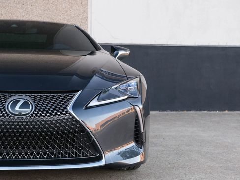 Used 2021 Lexus LC 500 Coupe w/ Carbon Fiber Package image 3