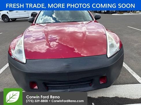 Used 2012 Nissan 370Z Touring RWD image 2