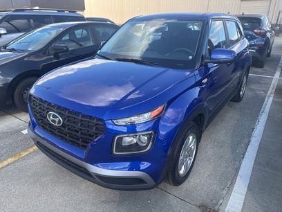 Certified 2025 Hyundai Venue SE