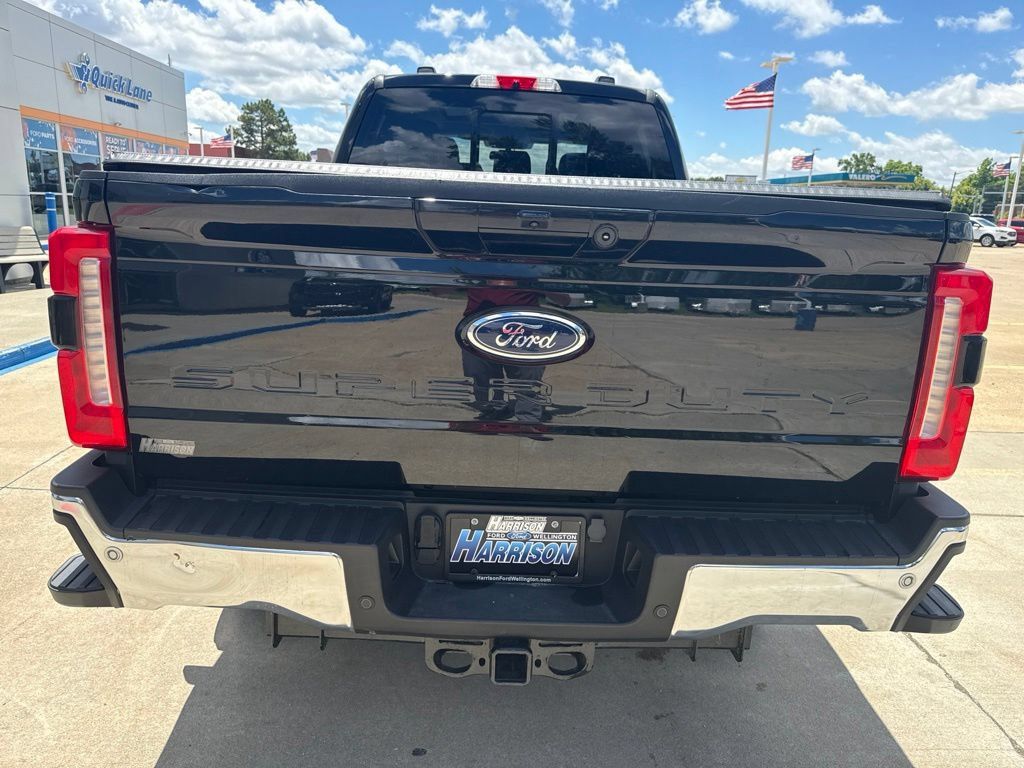 Used 2023 Ford F250 Lariat w/ Lariat Ultimate Package AWD/4WD image 33