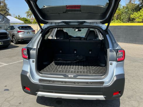 Used 2023 Subaru Outback Limited AWD/4WD image 25