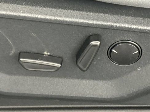 New 2025 Ford F150 Lightning Flash AWD/4WD image 19