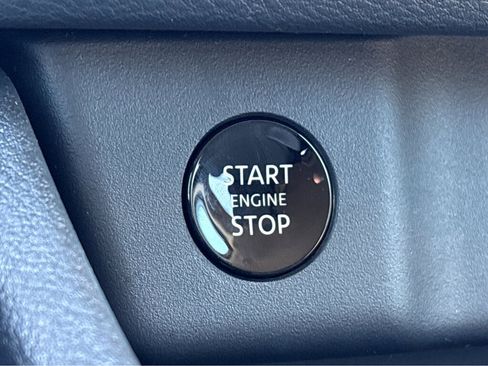 New 2026 Nissan Rogue S image 5