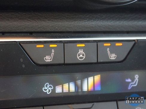 Used 2024 Nissan Sentra SR w/ SR Premium Package image 8