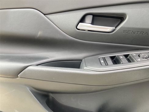 New 2026 Nissan Sentra SV w/ SV Convenience Package FWD image 22