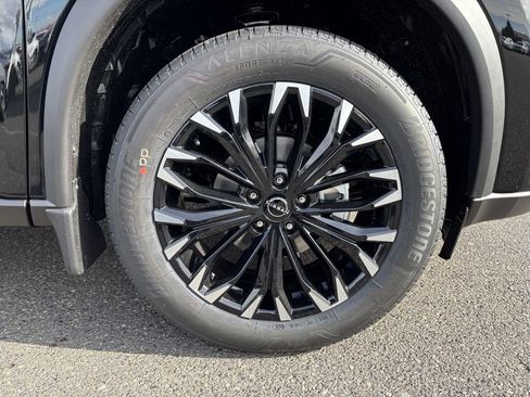 New 2026 Nissan Rogue SV AWD/4WD image 9