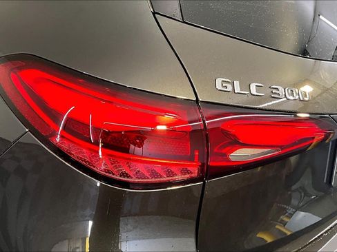 New 2026 Mercedes-Benz GLC 300 4MATIC image 5