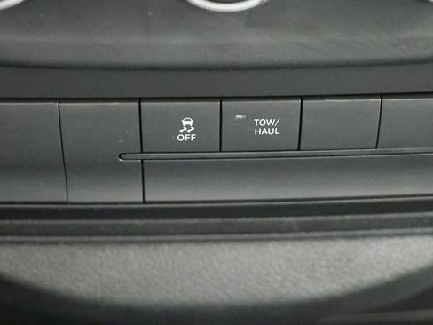 Used 2019 RAM 1500 Express w/ Express Value Package image 28