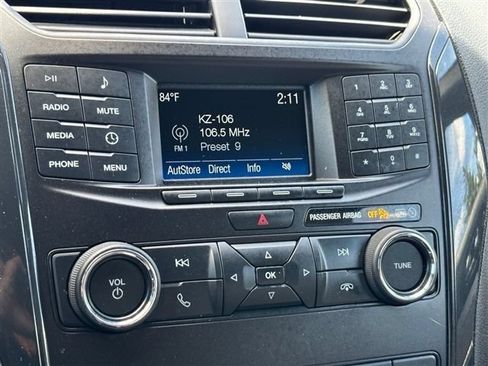 Used 2018 Ford Explorer FWD image 26
