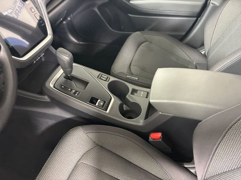 Used 2024 Subaru Crosstrek 2.0i Premium AWD/4WD image 27