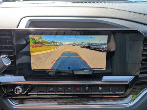 Used 2022 GMC Sierra 1500 Elevation image 26