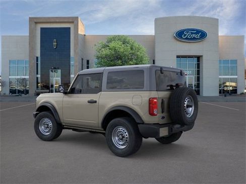 New 2025 Ford Bronco 2-Door image 4
