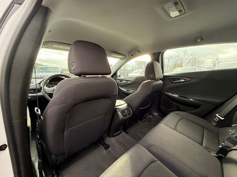 Used 2024 Chevrolet Malibu LT image 13