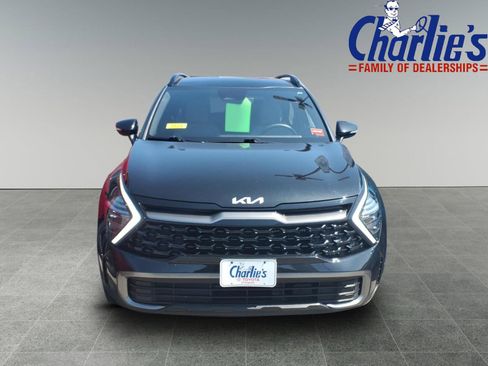 Used 2024 Kia Sportage X-Line AWD/4WD image 2