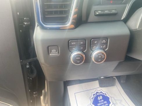 Used 2024 GMC Sierra 1500 Denali Ultimate image 19