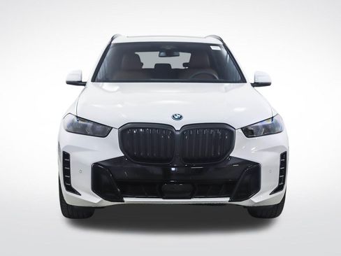 New 2026 BMW X5 xDrive50e w/ Executive Package AWD/4WD image 8