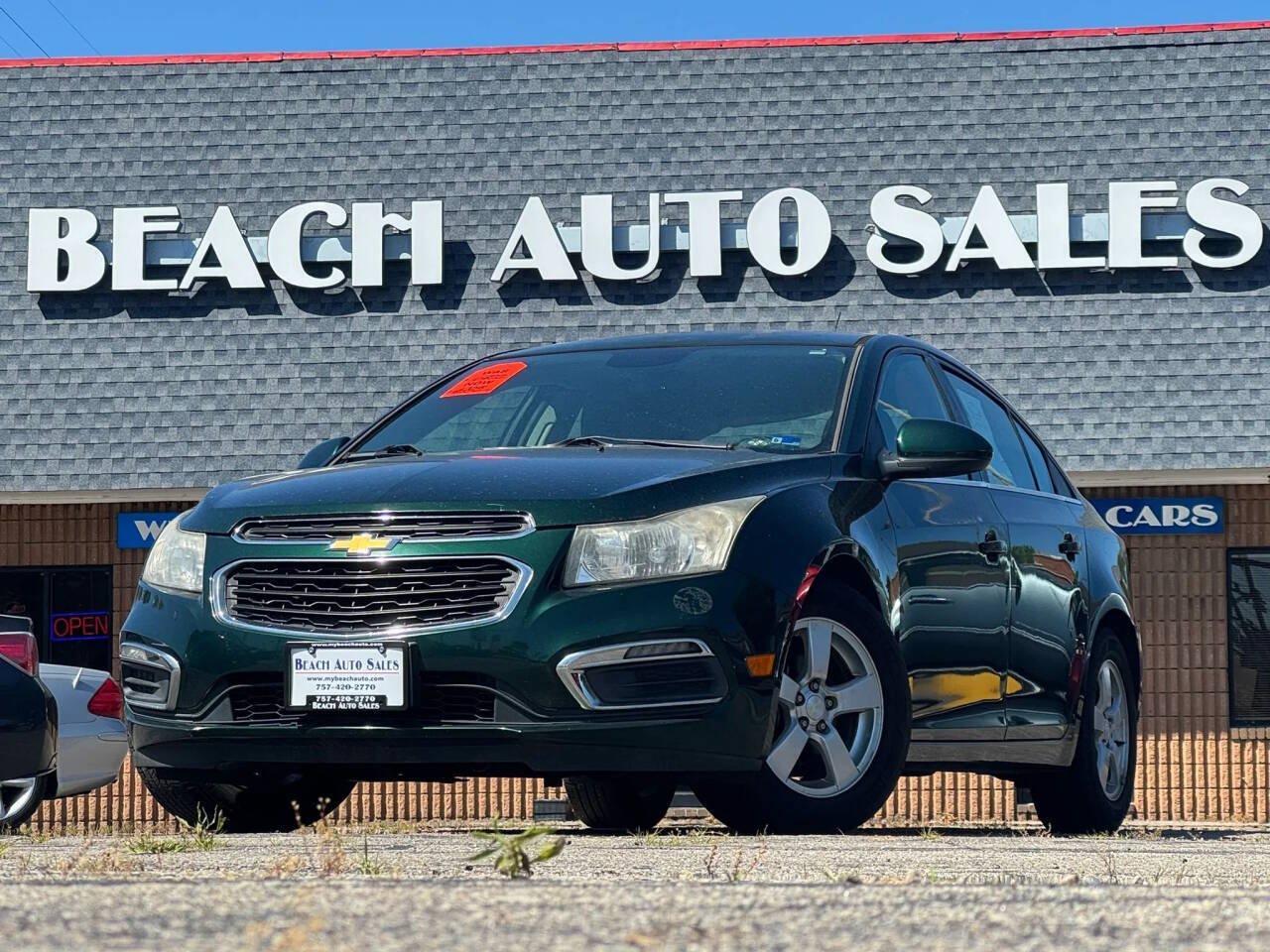 Used 2015 Chevrolet Cruze LT FWD image 1