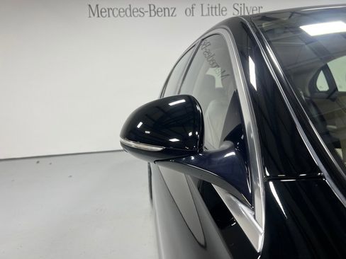 Used 2023 Mercedes-Benz S 580 4MATIC Sedan image 12