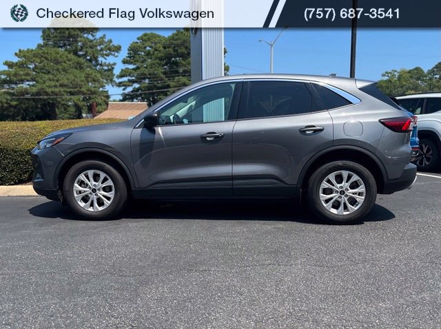 Used 2024 Ford Escape Active AWD/4WD image 4