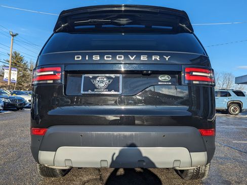 Used 2018 Land Rover Discovery HSE image 9