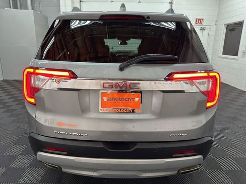 Used 2023 GMC Acadia SLT AWD/4WD image 9