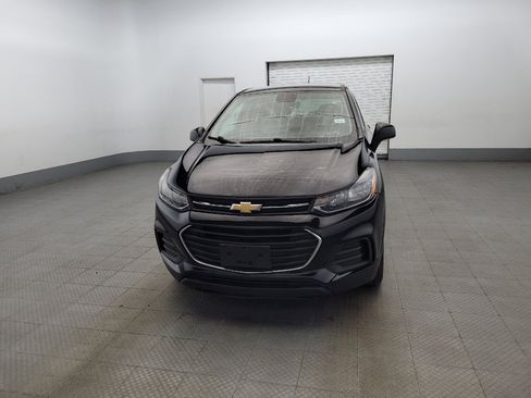 Used 2020 Chevrolet Trax LS w/ Tint and Cruise Package AWD/4WD image 15