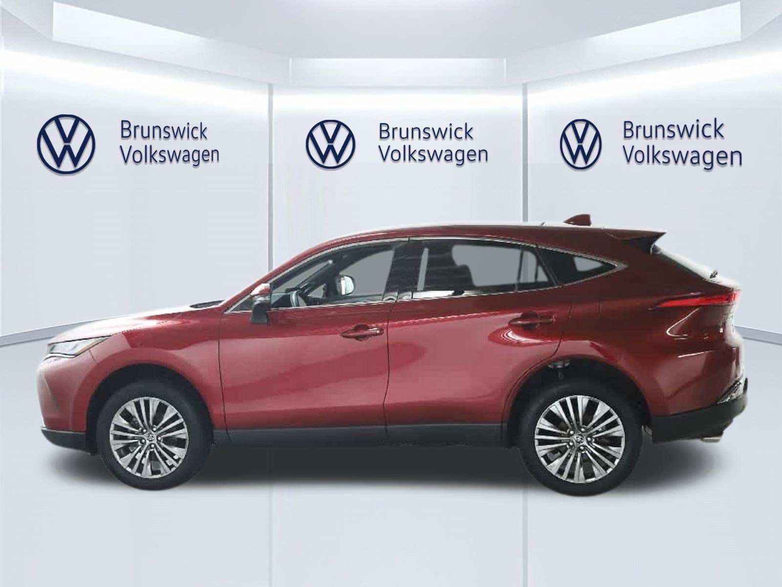 Certified 2023 Toyota Venza Limited AWD/4WD image 40