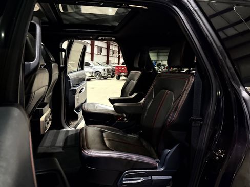 Used 2024 Ford Expedition Max Limited RWD image 18