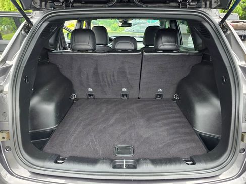 Used 2024 Jeep Compass Limited image 20