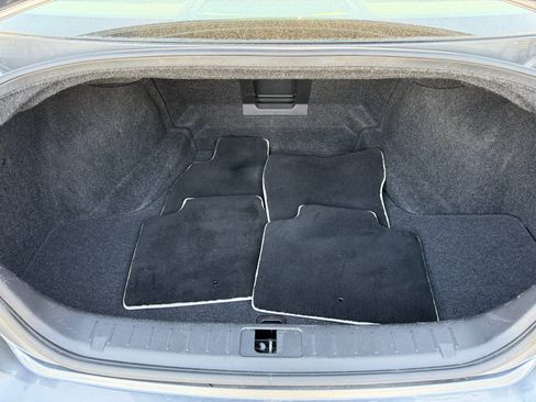 Used 2016 INFINITI Q70 3.7 image 30