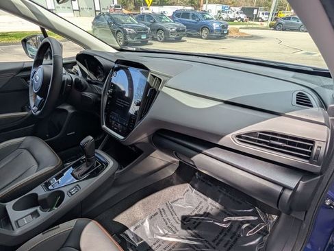 Used 2025 Subaru Crosstrek 2.5i Limited image 32