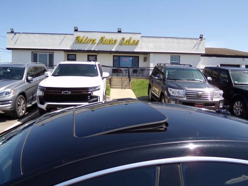 Used 2015 Mercedes-Benz CLS 400 image 7