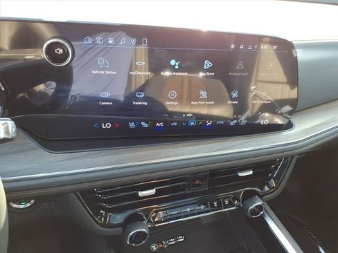 New 2026 Chevrolet Suburban High Country w/ Sun And Tow Package image 15