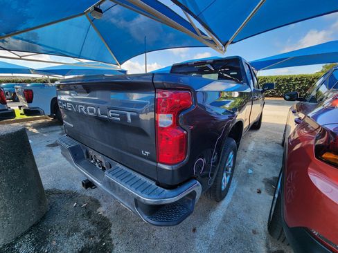 Used 2019 Chevrolet Silverado 1500 LT w/ Texas Edition AWD/4WD image 4