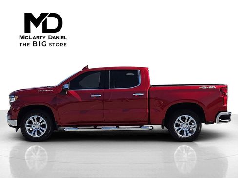 Used 2022 Chevrolet Silverado 1500 LTZ w/ LTZ Premium Package image 3