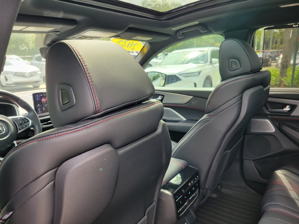 Used 2025 Acura MDX A-Spec w/ Advance Package AWD/4WD image 11