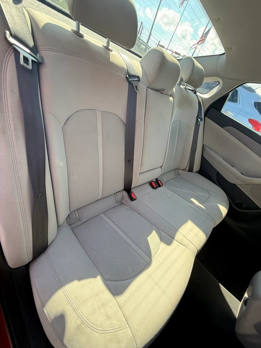 Used 2016 Hyundai Sonata SE FWD image 12