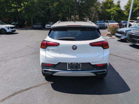 Used 2022 Buick Encore GX Essence w/ Experience Buick Package AWD/4WD image 6