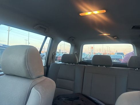 Used 2007 Honda Pilot LX image 11