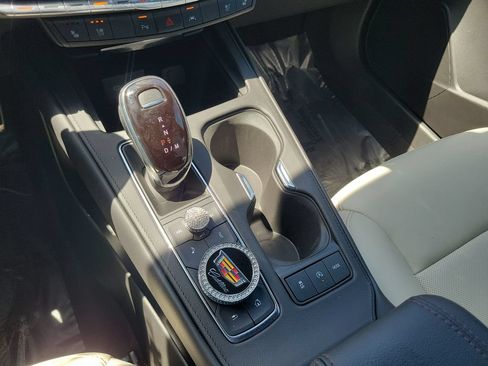 Used 2023 Cadillac XT4 Sport FWD image 18