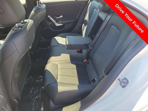 Used 2025 Mercedes-Benz CLA 250 image 28