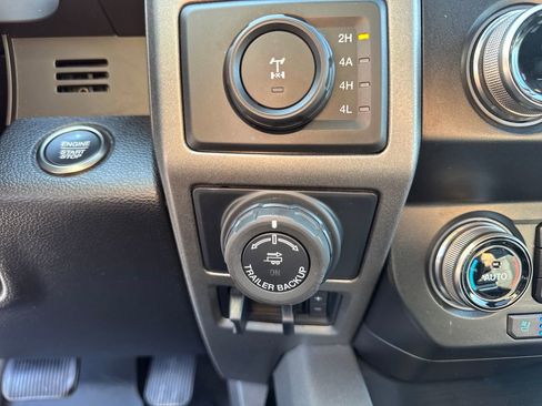 Used 2019 Ford F150 Raptor w/ Equipment Group 802A Luxury image 41