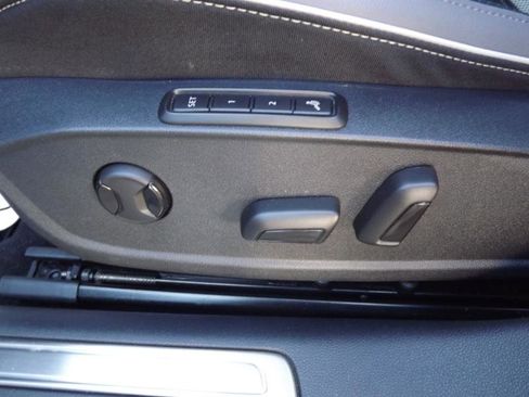 Used 2021 Volkswagen Arteon SEL R-Line image 11