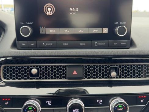 Used 2023 Honda Civic EX image 18